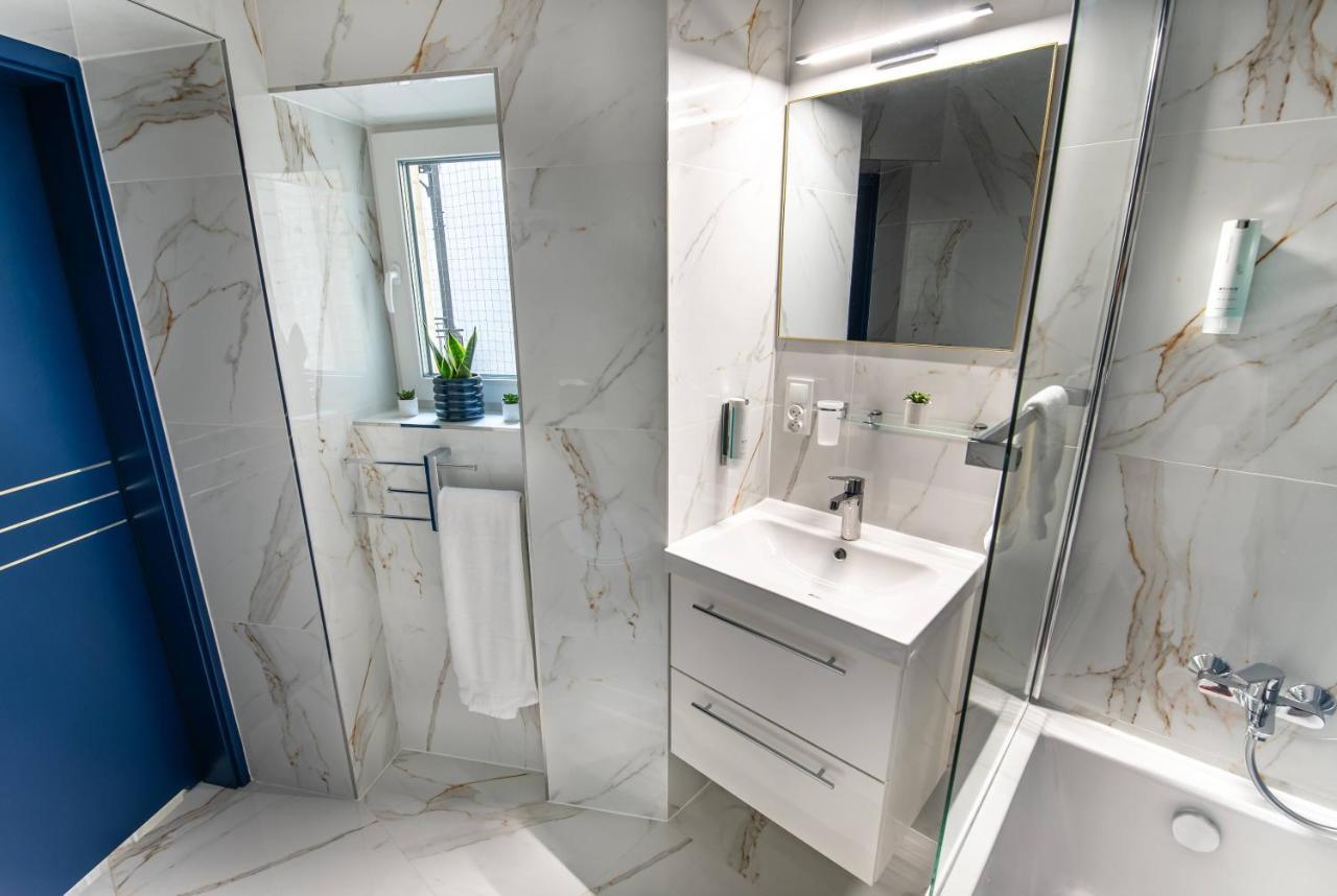 Apartamenty Yeti & Wilka W Centrum Chorzowa - Yeti エクステリア 写真